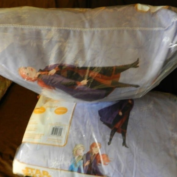 Disney FROZEN II Pillows ANNA & ELSA & OLAF 2 Sided Soft SHIPSOUT FAST! - Picture 3 of 11
